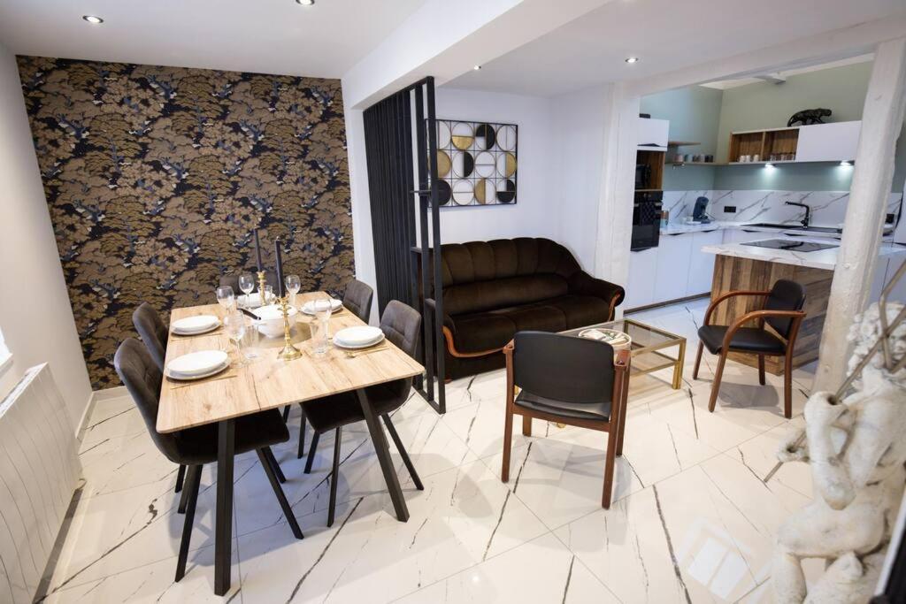 Le Speakeasy - Maison Avec Billard Auxerre Buitenkant foto