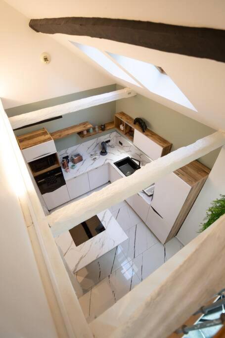 Le Speakeasy - Maison Avec Billard Auxerre Buitenkant foto